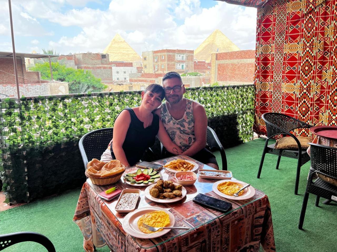 Kafret el-Gabal Jana Pyramids View In 3 B&B 외부 사진