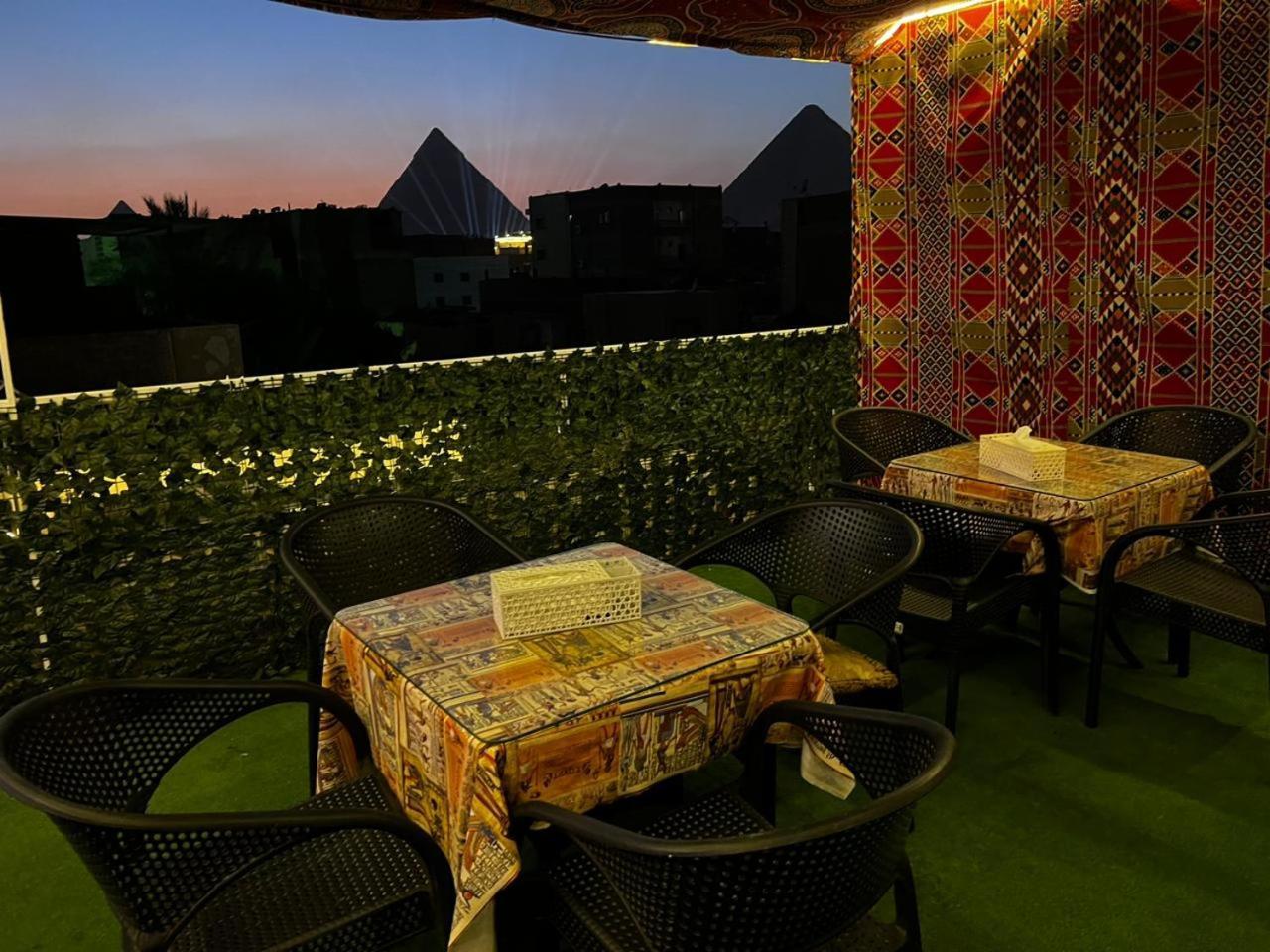 Kafret el-Gabal Jana Pyramids View In 3 B&B 외부 사진